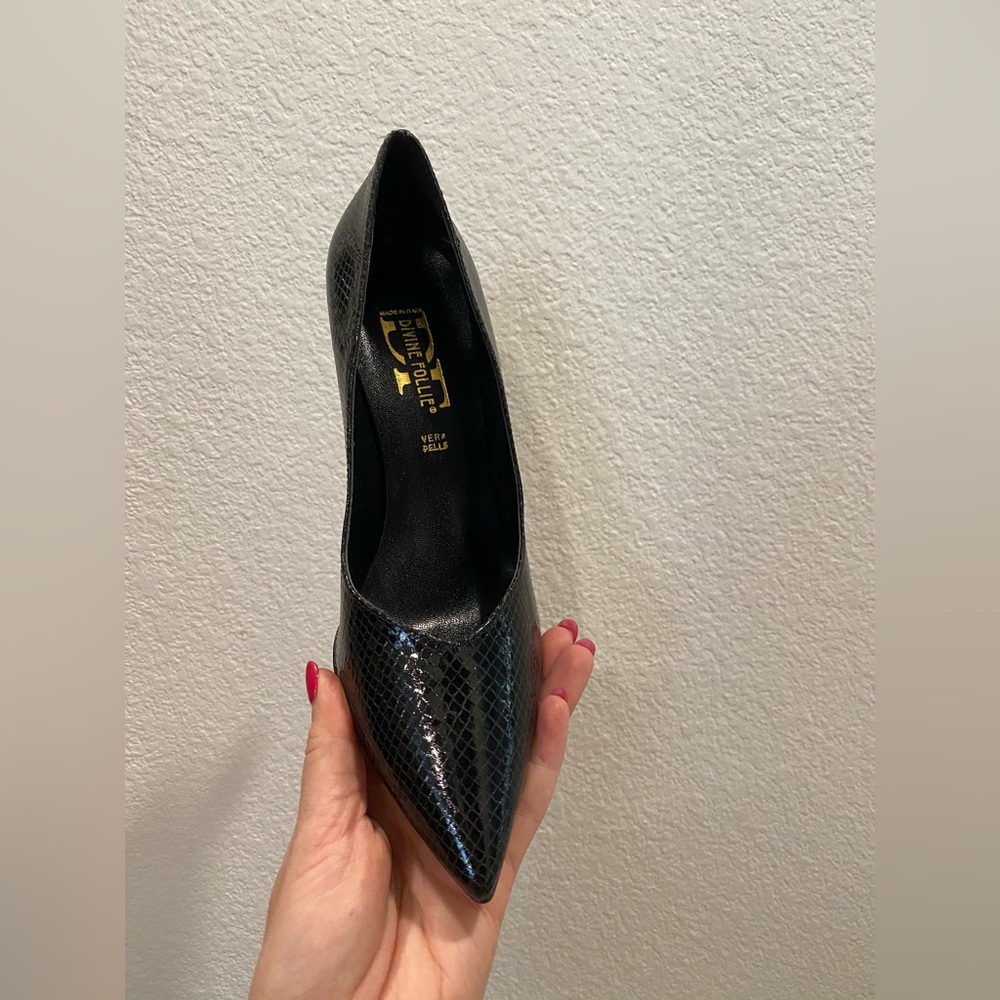 Italian ‘Divine Follie’ Elegant Black Leather Women's Heels IT40 NWB - Picture 3 of 4
